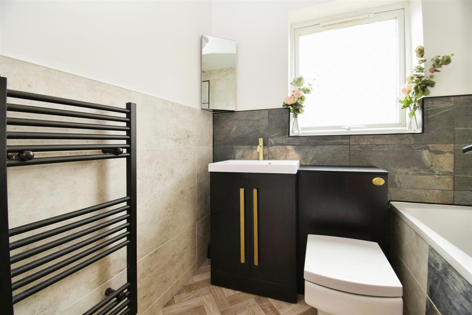 Buckingham Avenue, Penwortham, Preston Holdens Estate Agents